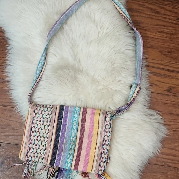 World Market Printed Tassel Fabric Purse - Picture 2 of 5